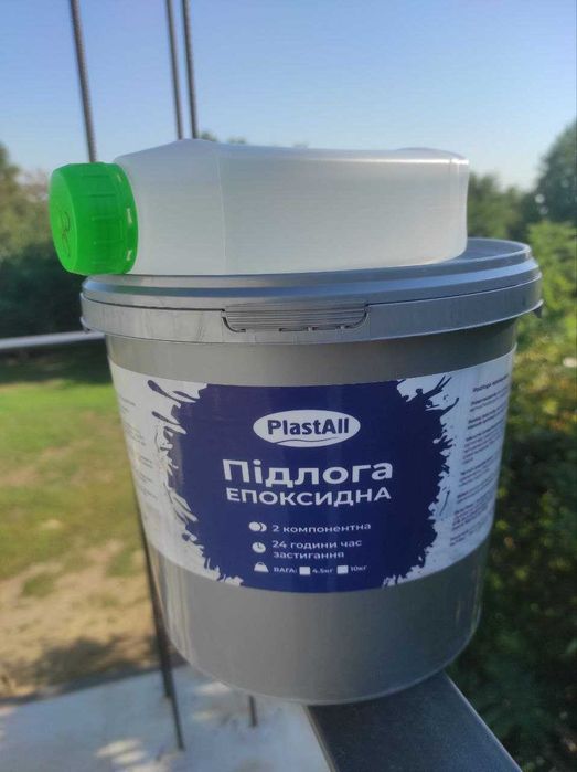 Эпоксидный наливной пол для склада и гаража Plastall™ 1 кг Серый