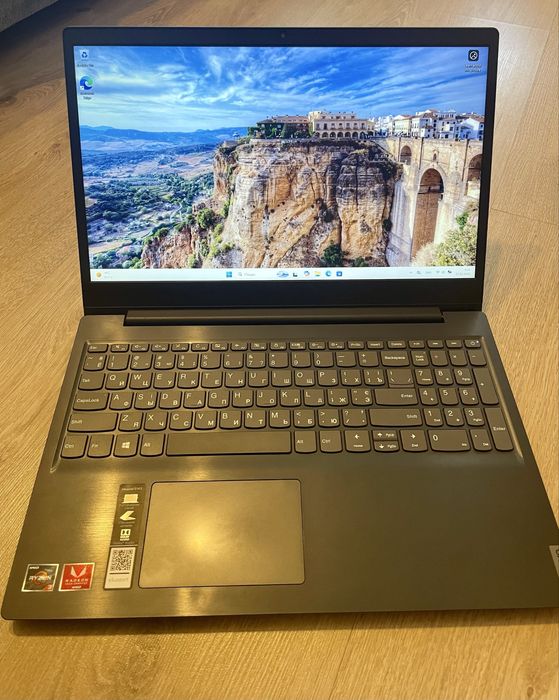 Ноутбук Lenovo s145-15api