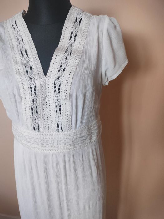 Biała długa sukienka boho L