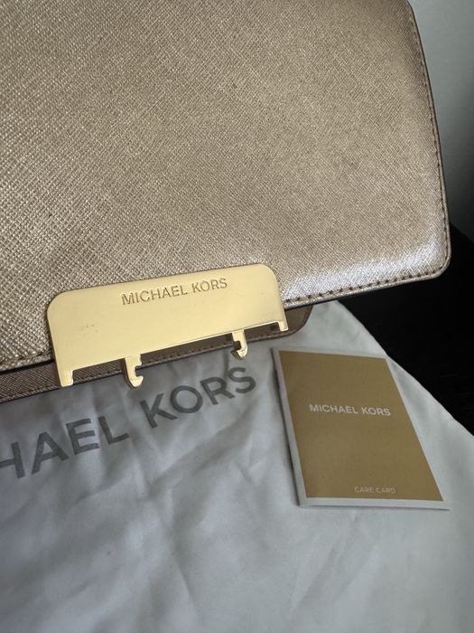 Mala Michael Kors