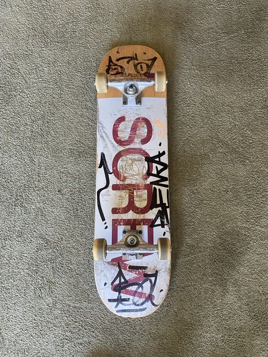 Skate Screw pouco usado