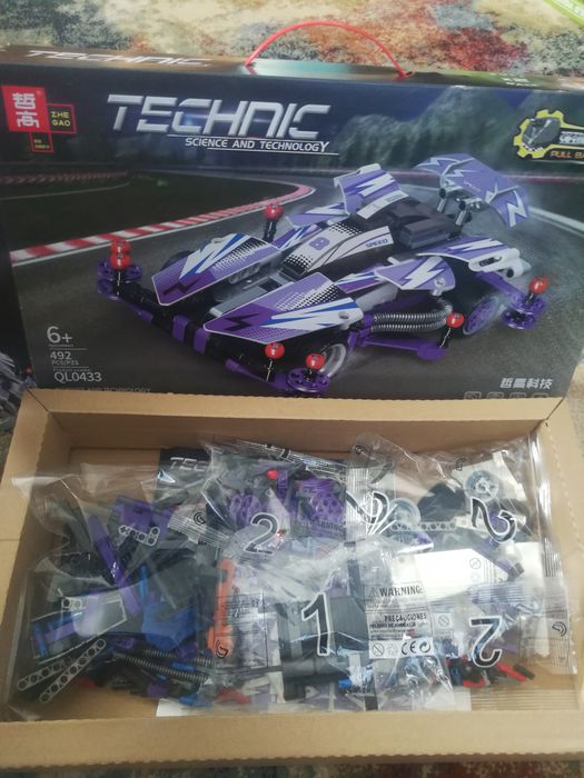 Конструктор інерційна машинка