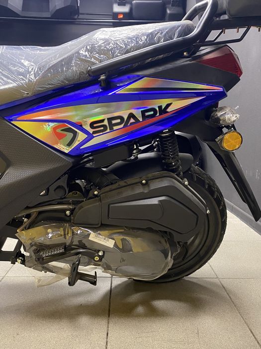 Скутер SPARK SP150S-19BN