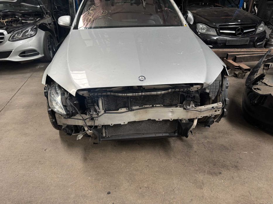Mercedes C220 , W205 de 2015 para peças