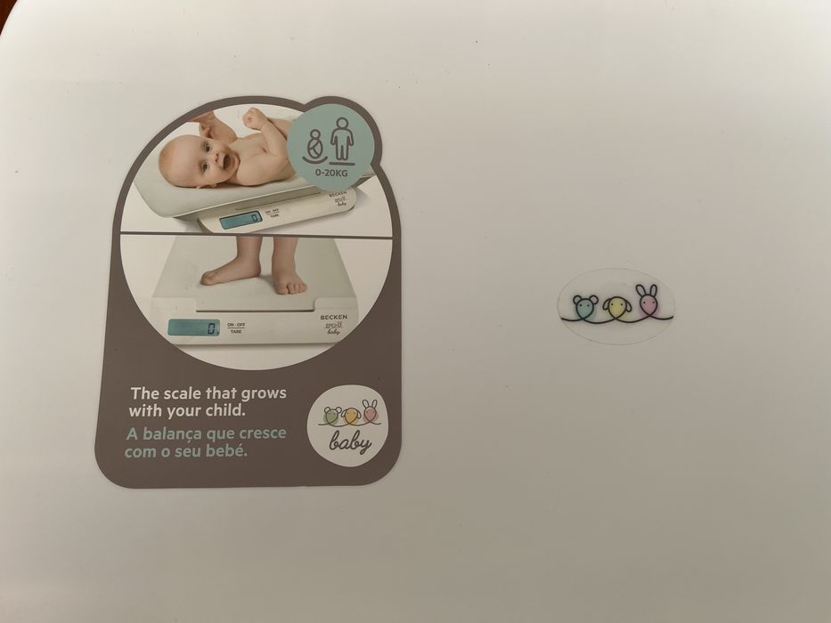 Balança digital para bebé da marca Becken