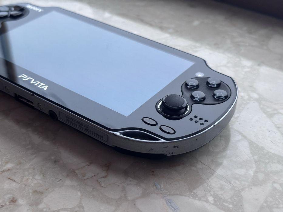 PSVITA PCH-1004 Oled cfw 128GB Zmodyfikowana Gry SA PS Vita