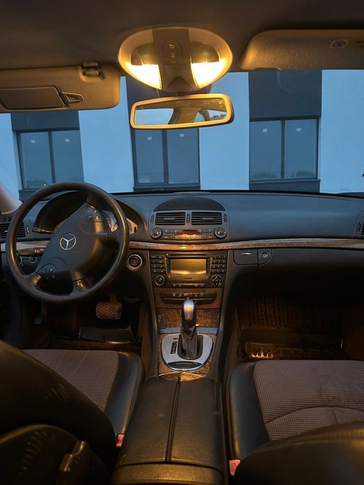 Mersedes E270 не розмитнений