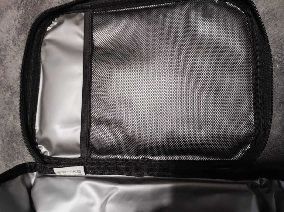 Lancheira térmica florida | impermeável e prática | capacidade de 12 L