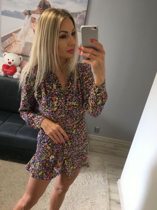 Kompet w kwiaty zara spodnica plus bluzka r 36