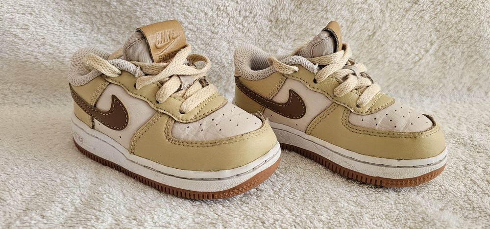 Nike kids Airforce 1 L8 sneakers buty dziecięce  r 23.5
