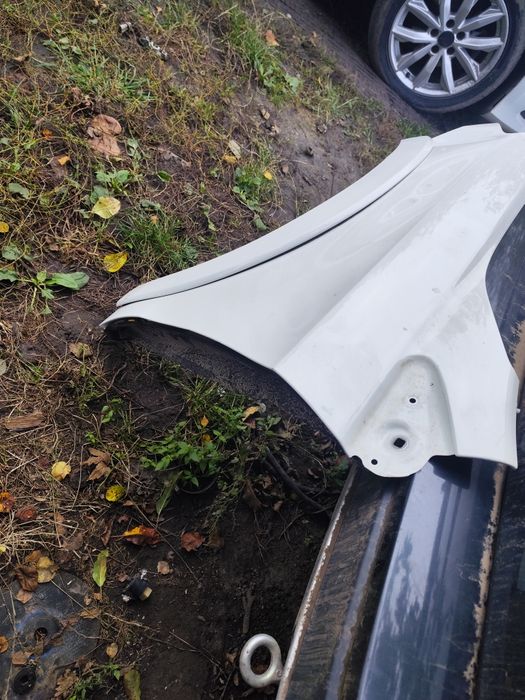 Бампер ,крило w242,w246 Мерседес