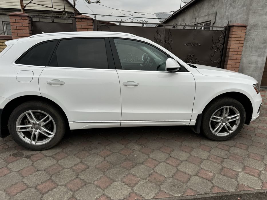 Продам Аudi Q5!.
