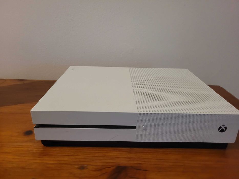 Xbox One S Branco –