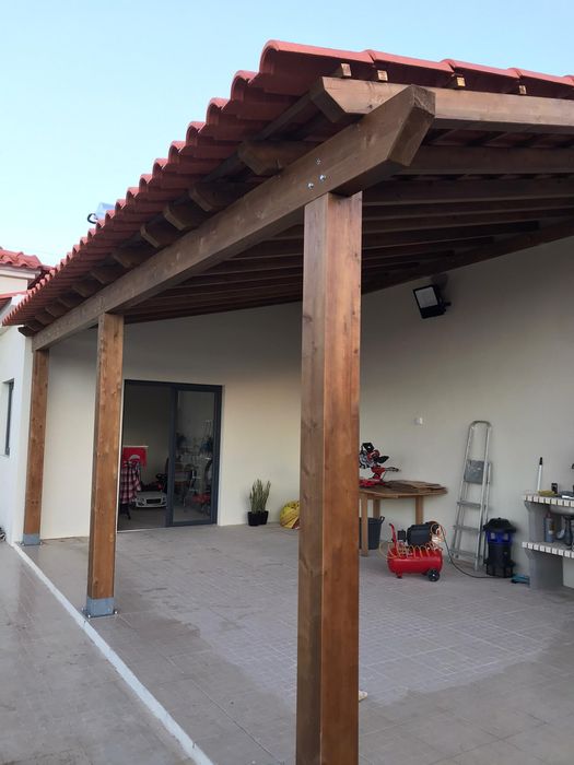 Pérgulas telheiro em madeira. Em todo o país. Cobertura