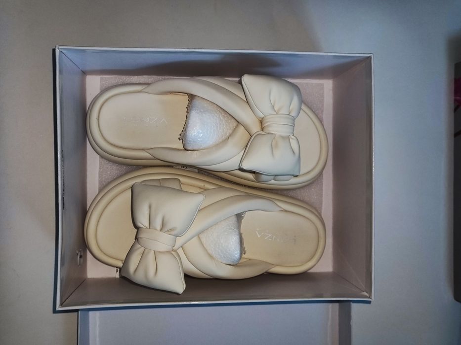 Шльопанці LONZA жіночі 38