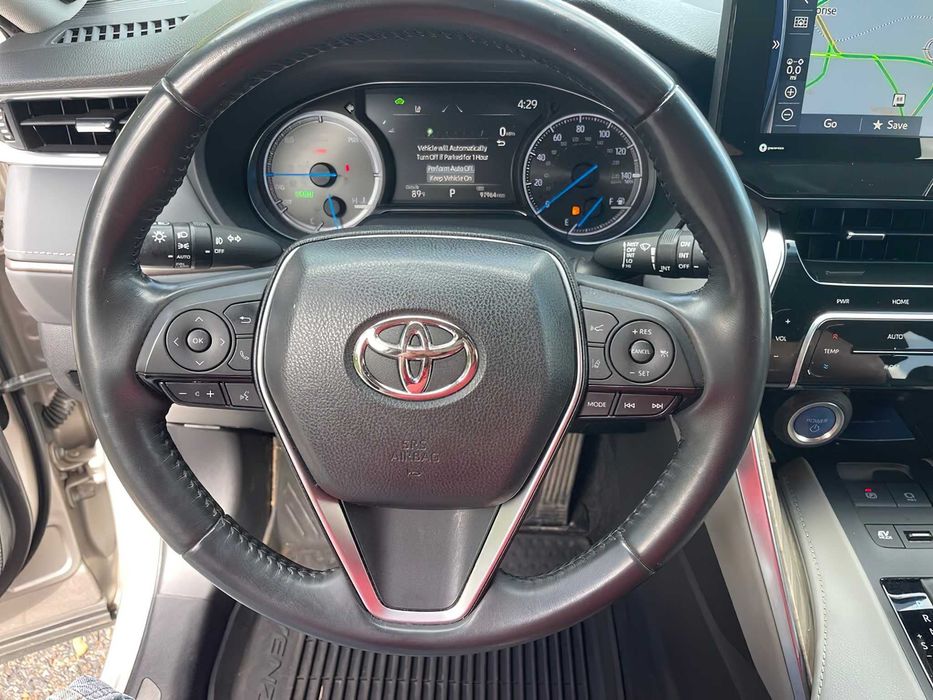 Toyota Venza Limited      2022