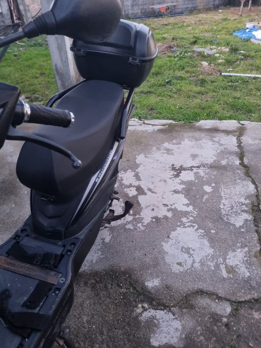 Mota eléctrica em ótimas condições