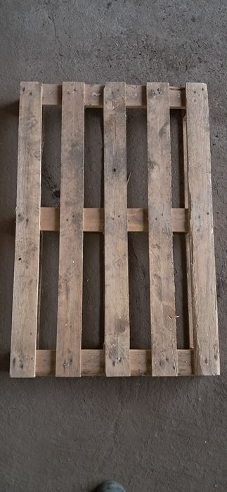 Palety 120x80 w dobrym stanie