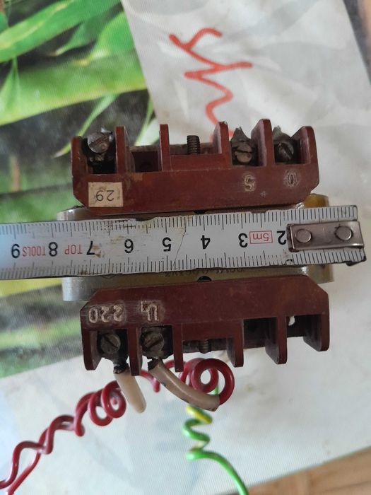 Продам трансформатор однофазный ОСМ1-0,063-У3 понижающий.