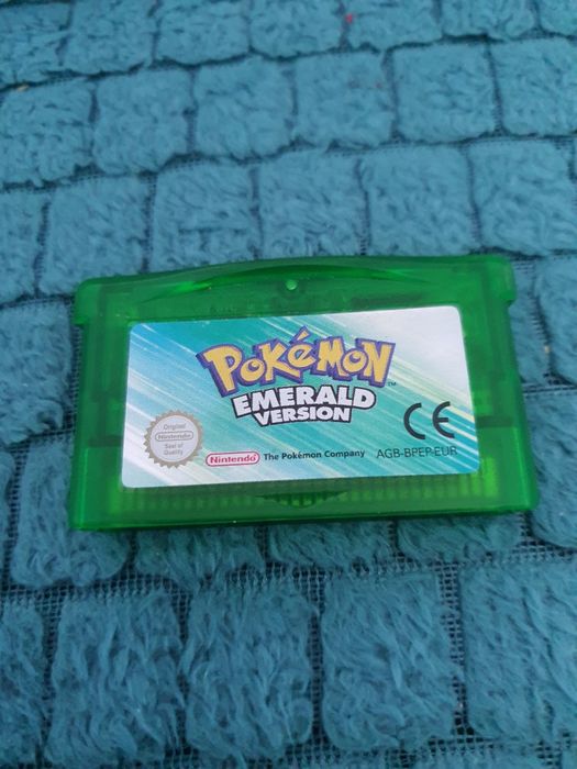 Gra pokemon Emerald Gameboy
