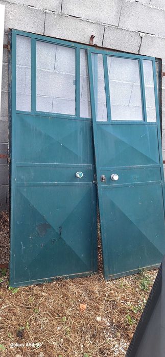 Portas de ferro - duas