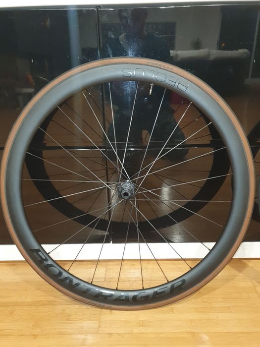 Rodas Carbono Bontrager Aeolus Pro 37