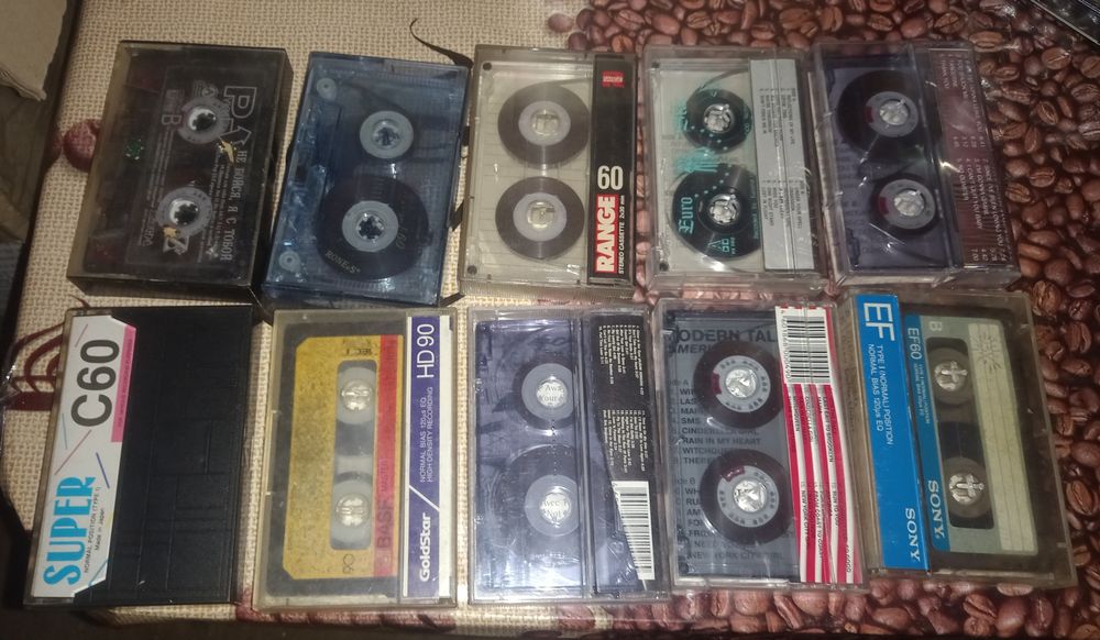 Аудиокассеты одним лотом