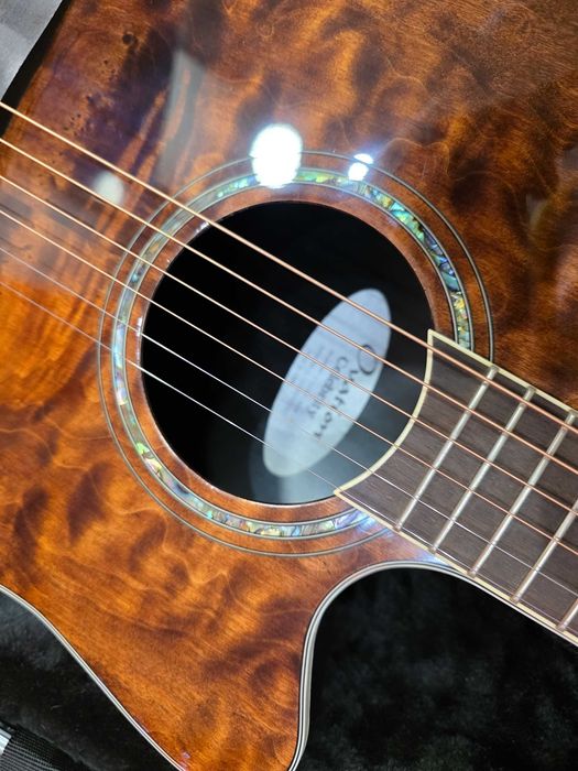 Gitara elektroakustyczna, akustyk OVATION CELEBRITY STD PLUS CS24P-NBM