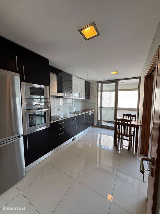 Apartamento T3 para arrendamento