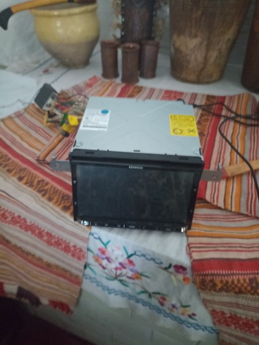 Кенвуд mdv-z702 сделано в Японии