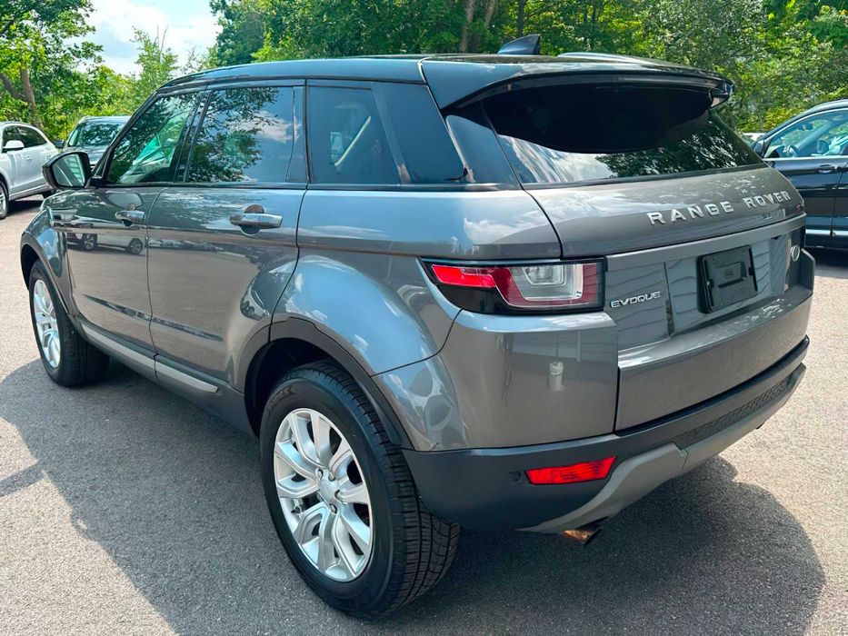 Land Rover Range Rover Evoque SE      2017