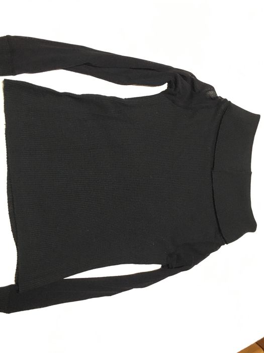 Camisola de gola alta preta M