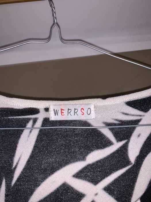 Ładny sweterek damski