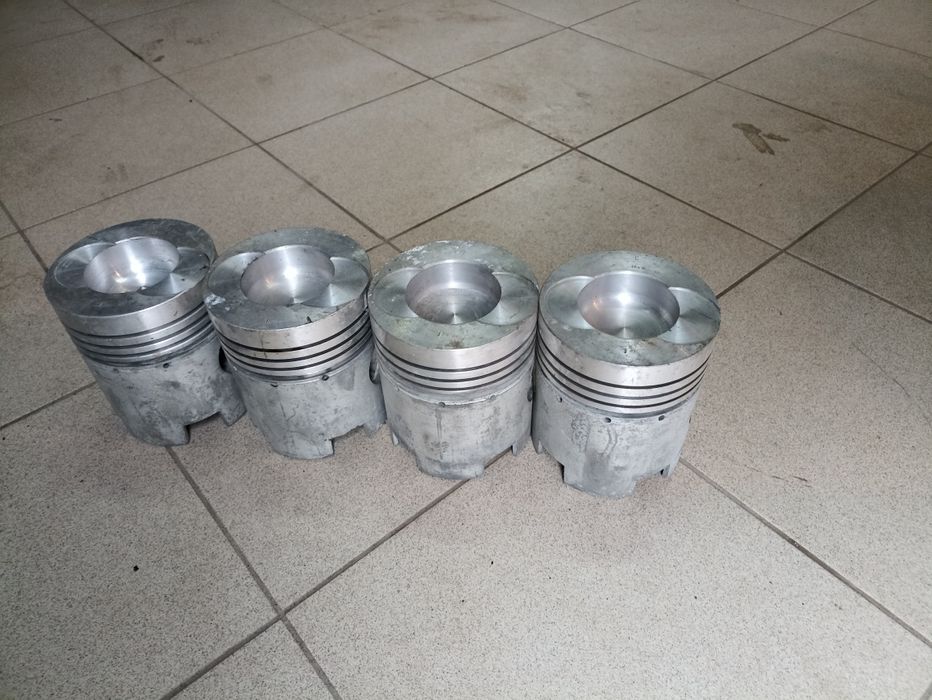 Продам поршневая группа смд 22