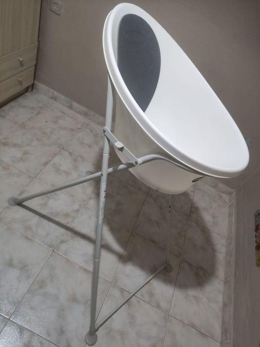 Banheira Shnuggle com suporte