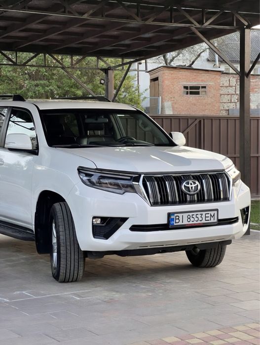 Toyota land cruiser prado
