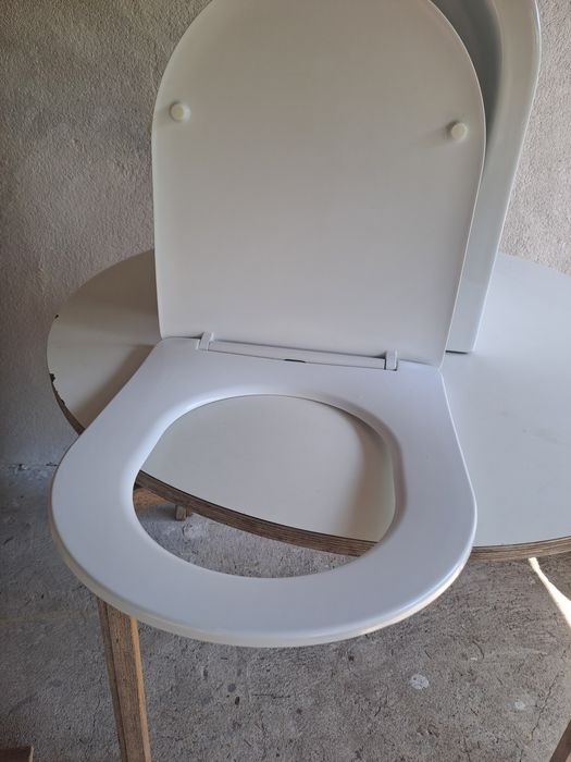 Miska  WC  Firmy Veloman