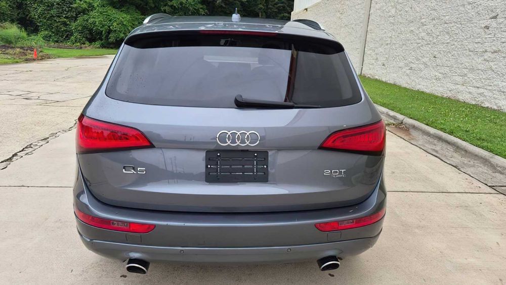 Audi Q5 quattro Premium Plus      2014