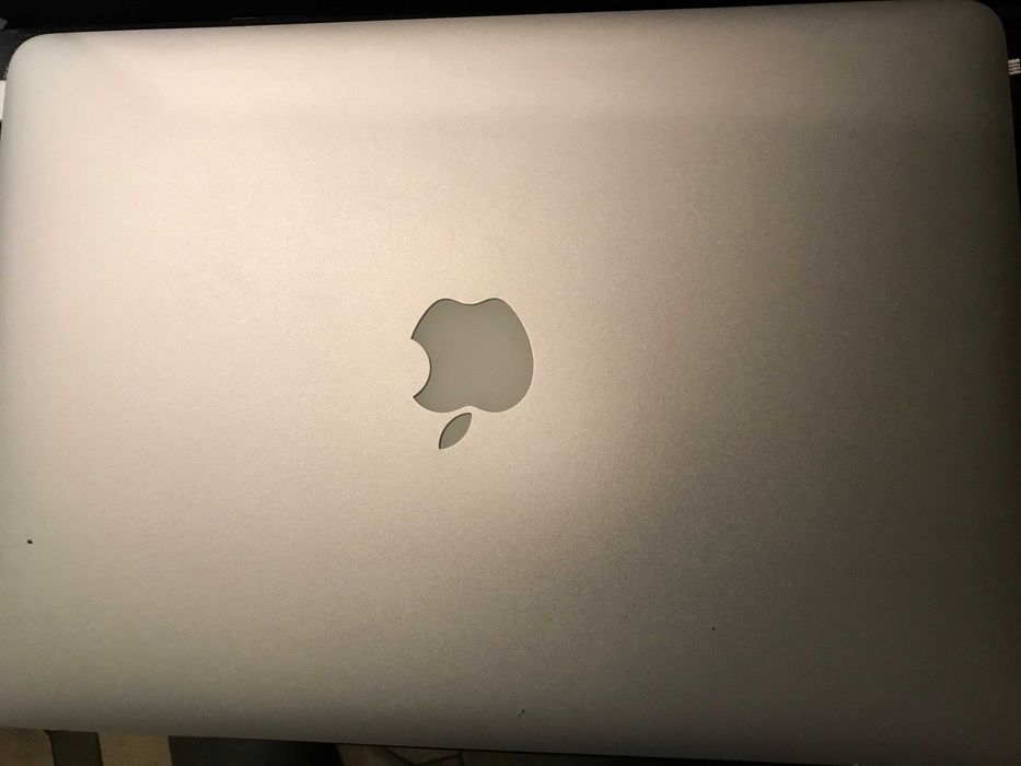 Apple Macbook AIR A1466 i5 4 GB/128 GB 2014 komplet szkoła bat. bdb