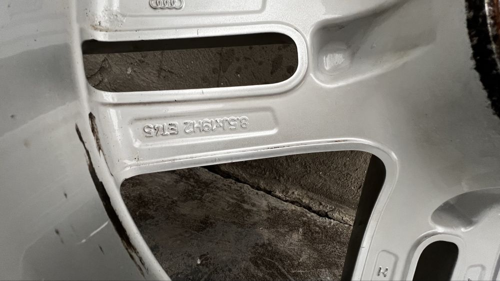 Диски з шинами Audi R19 245/45/19 Continental 4шт ціна за 1шт