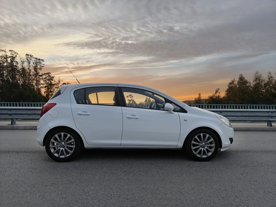 Opel Corsa D 1.2 80cv