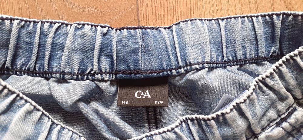 spodenki dla chłopca 146