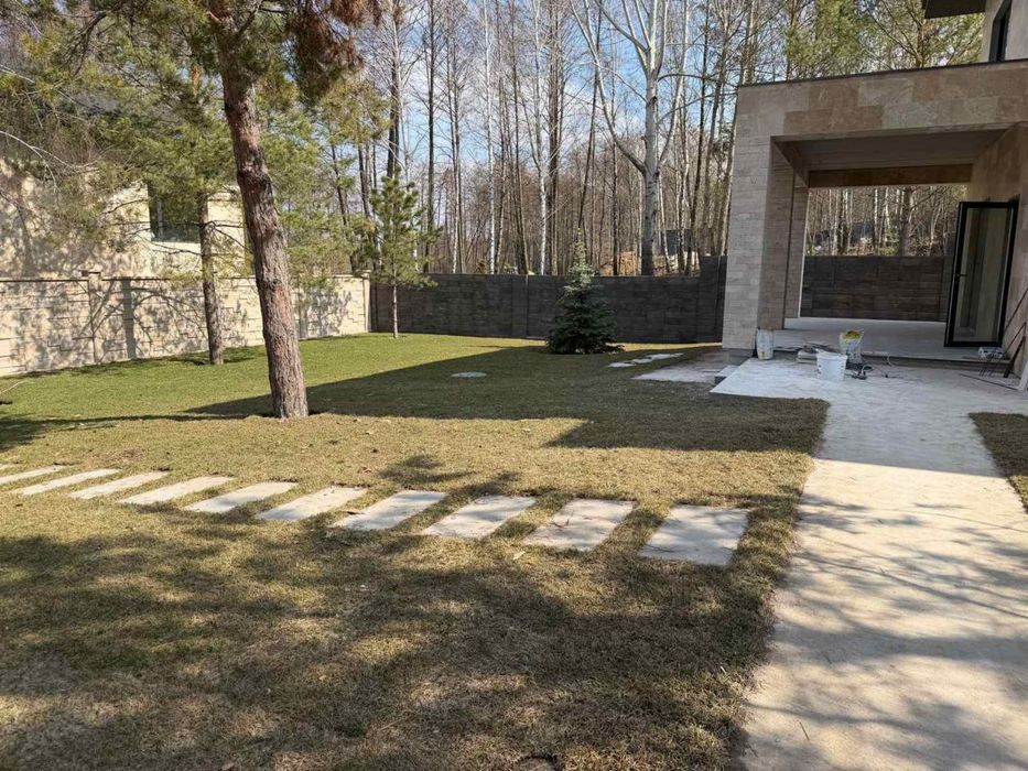 Гореничі. Будинок 200 кв.м+7.5 соток з соснами. Асфальт. 320 000 дол - View 2