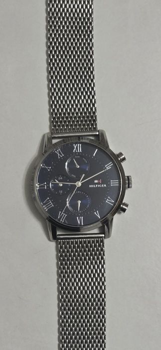 Relogio Tommy Hilfiger
slide 1 of 4
