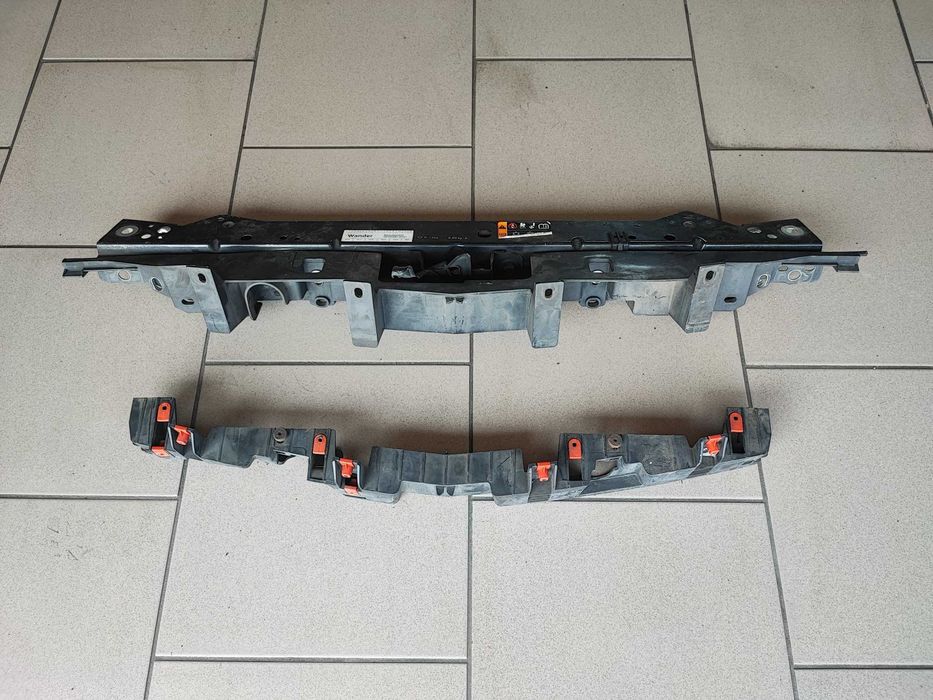 Ślizg zderzaka / wzmocnienie pasa przedniego Opel Astra J LIFT Wysyłka