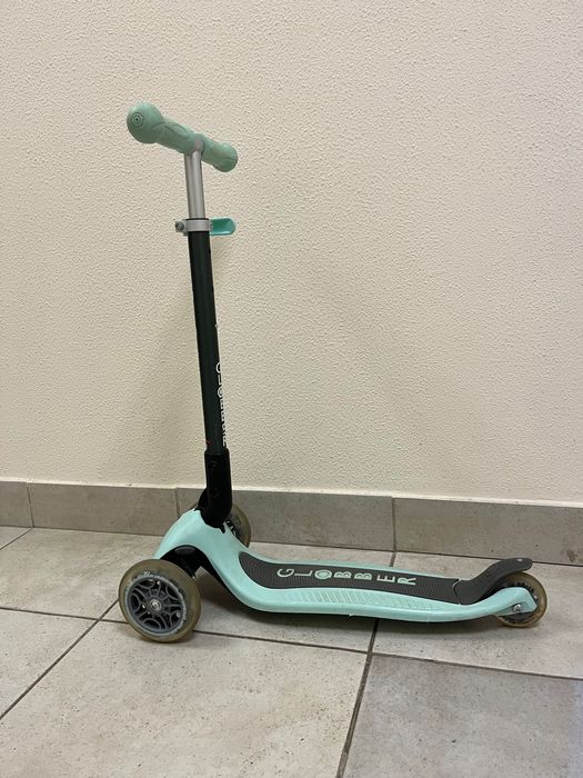 Продам Самокат  dlober