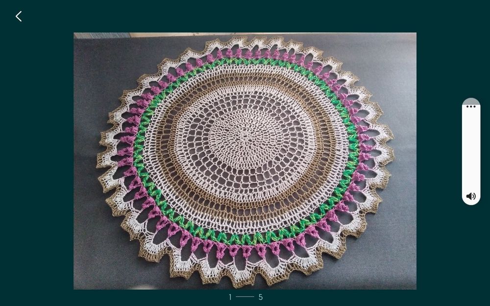 Салфетки ручной вязки.