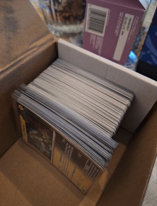 Bulk 200 cartas pokemon em ingles (contem raras)