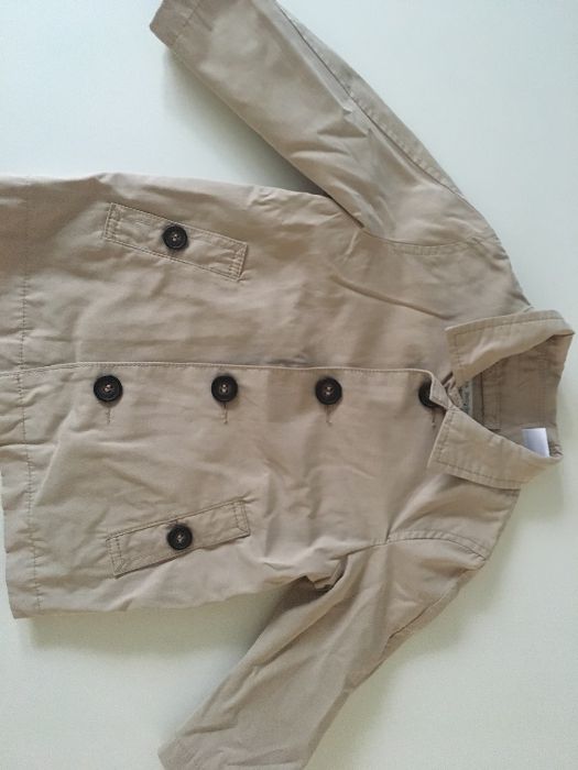 Wiosenny płaszczyk ZARA rozmiar 86