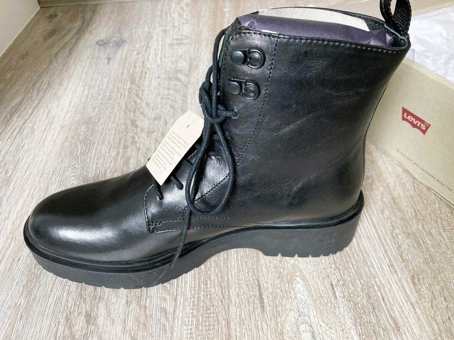 Levi's® BRIA  Skórzane botki na platformie. Nowe z metką rozm. 39.